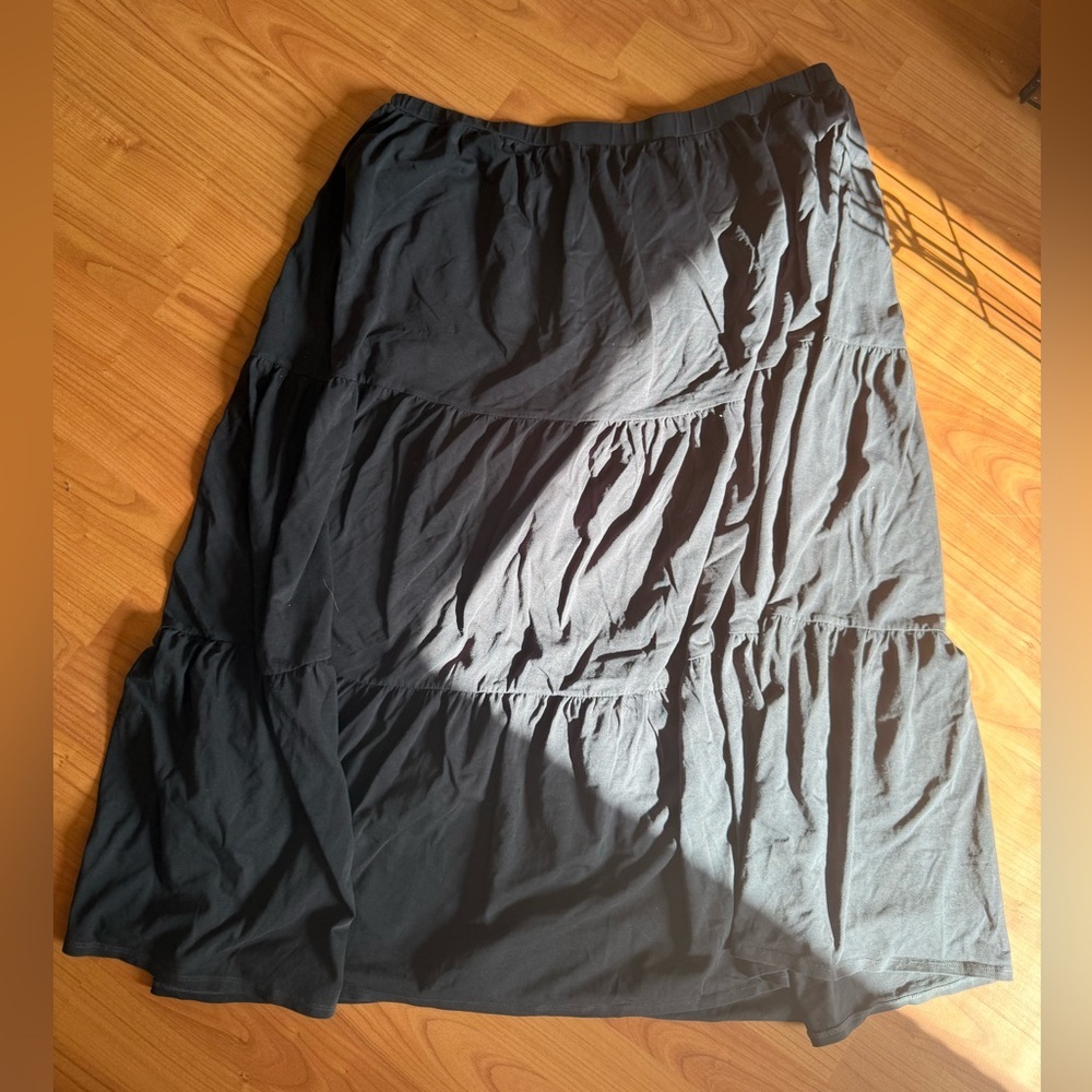 NWOT Indigo Thread Co 1X Black Maxi Skirt 639